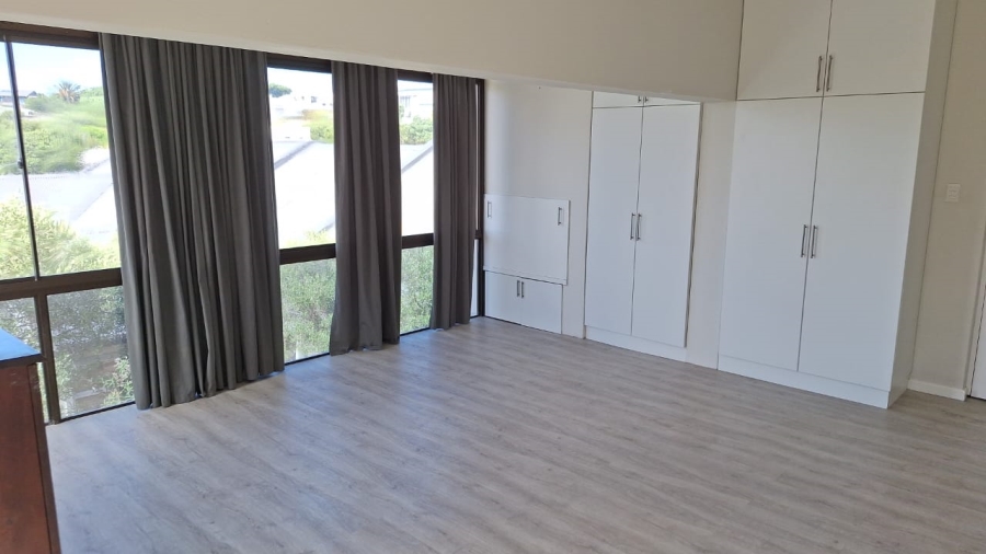 4 Bedroom Property for Sale in Vermont Western Cape